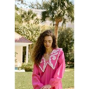 NEW BROOKS AVENUE emma long sleeve blouse in punch pink